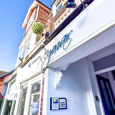 Eastbourne Reymar Bed & Breakfast Екстериор снимка
